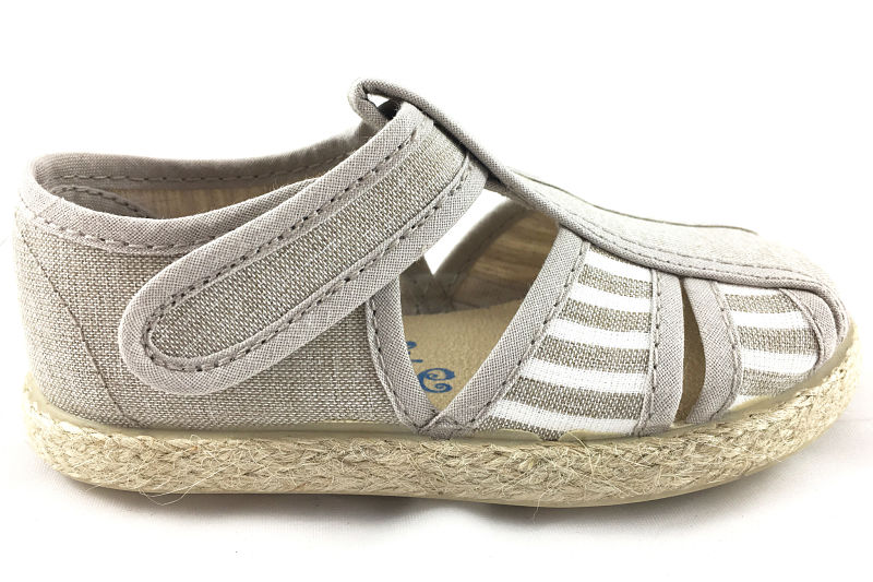 Sandalia de Lona con Velcro Blanco. Talla 27.