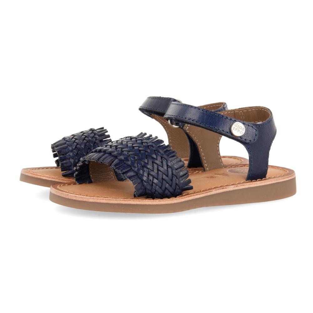 Sandalia en piel azul marino con velcro