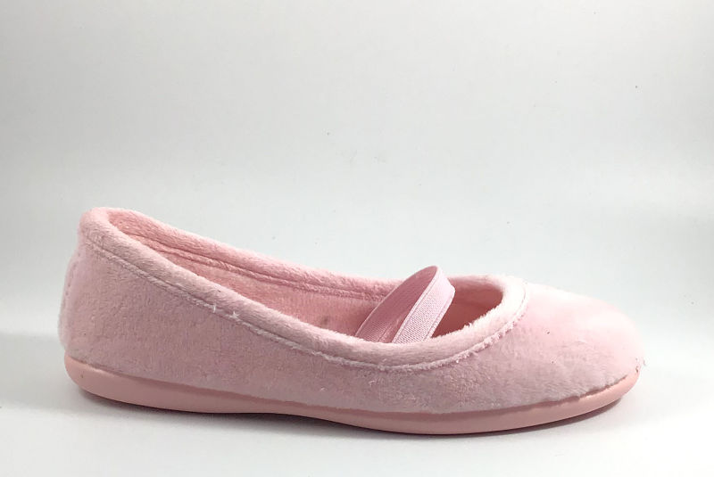 Zapatilla de casa tipo bailarina