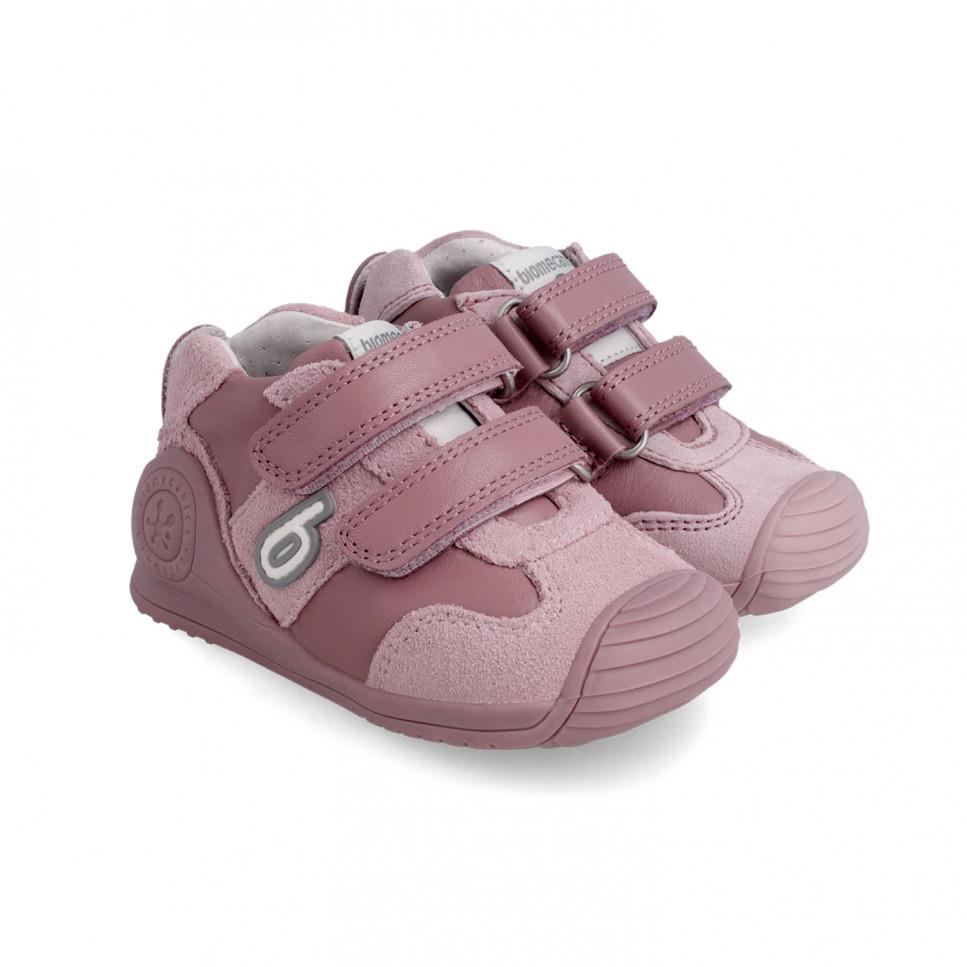 Zapatilla en piel y serraje rosa con velcros BIOMECANICS