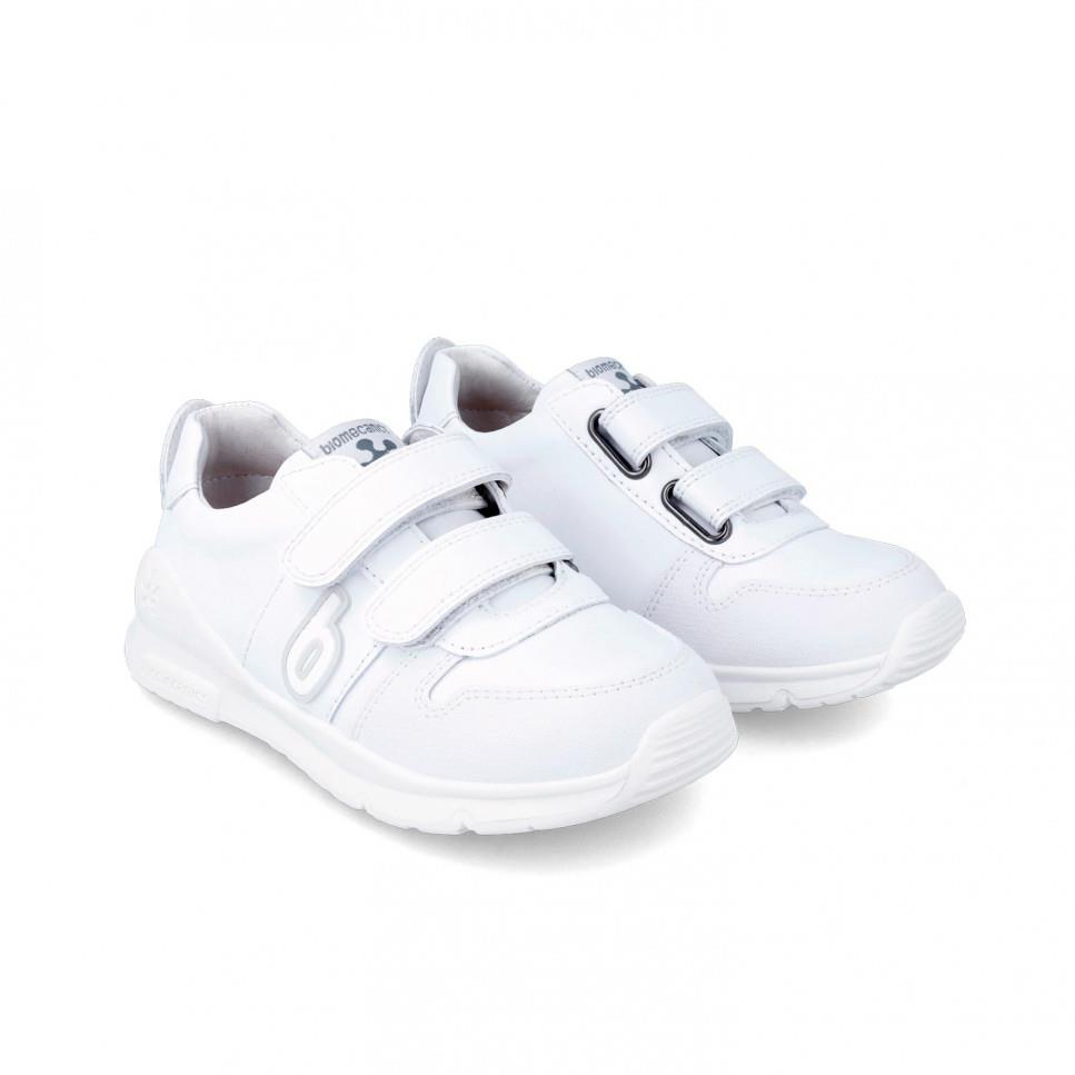 Zapatilla deporte en piel blanco Biomecanics