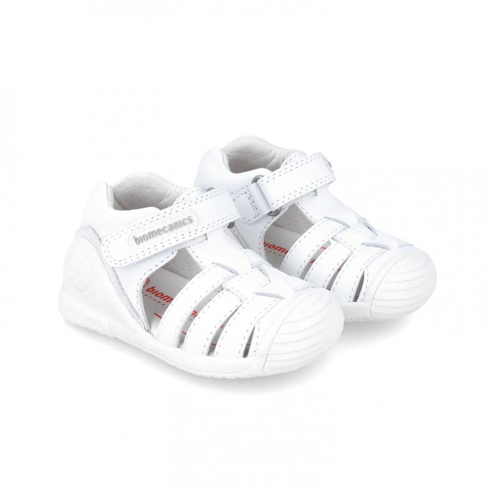 Sandalia de piel blanco con velcro Biomecanics