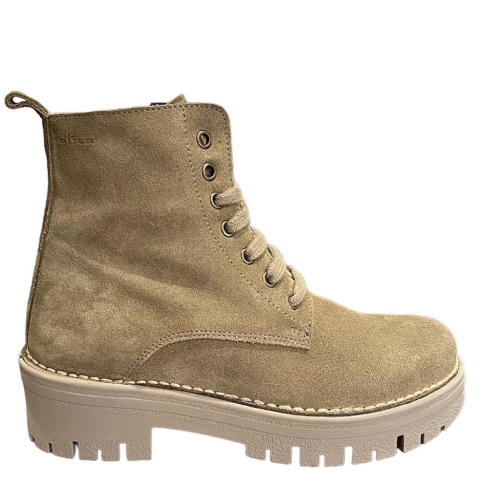 Bota de serraje topo con cordones