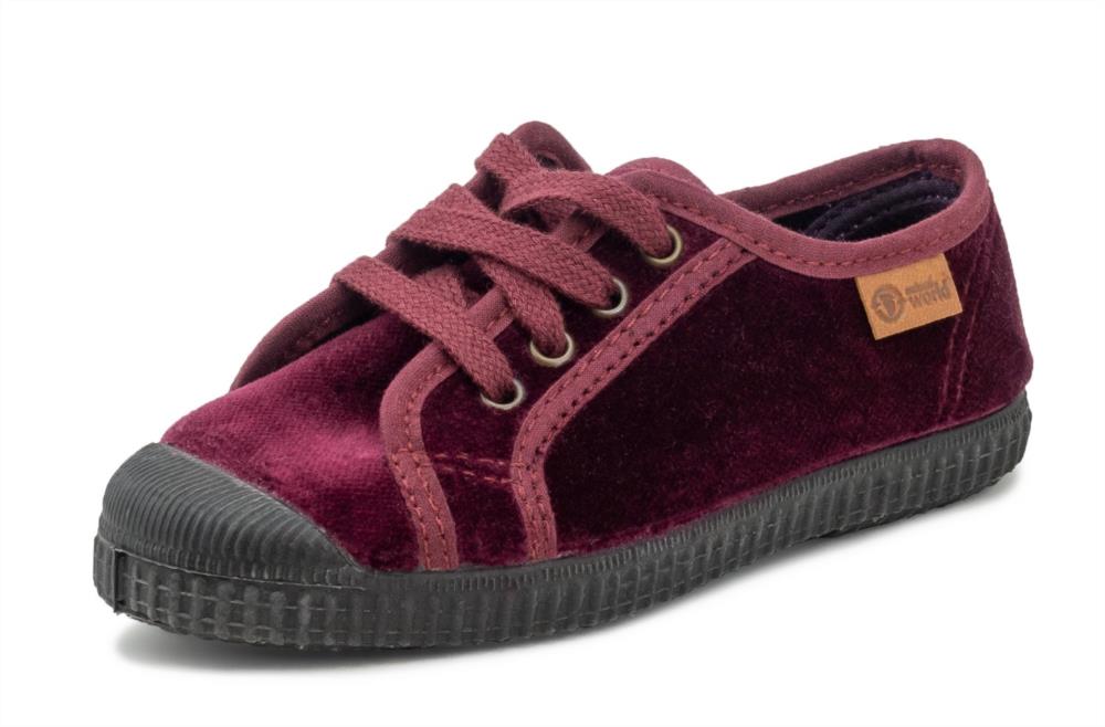 Zapatilla en terciopelo burdeos con puntera y cordones NATURAL WORLD