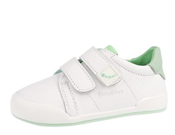 Zapatilla respetuosa de piel blanco modelo LONDRES