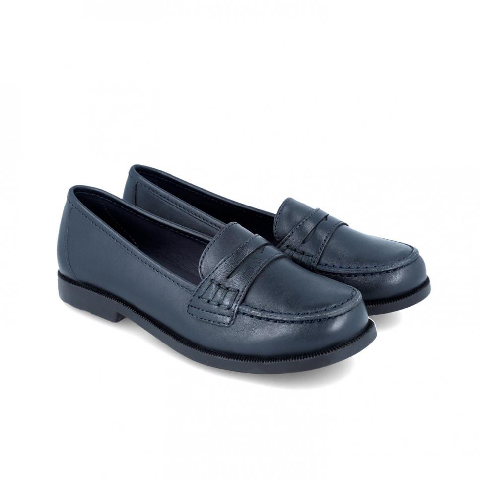 Mocasín pala corta de piel azul marino GARVALIN